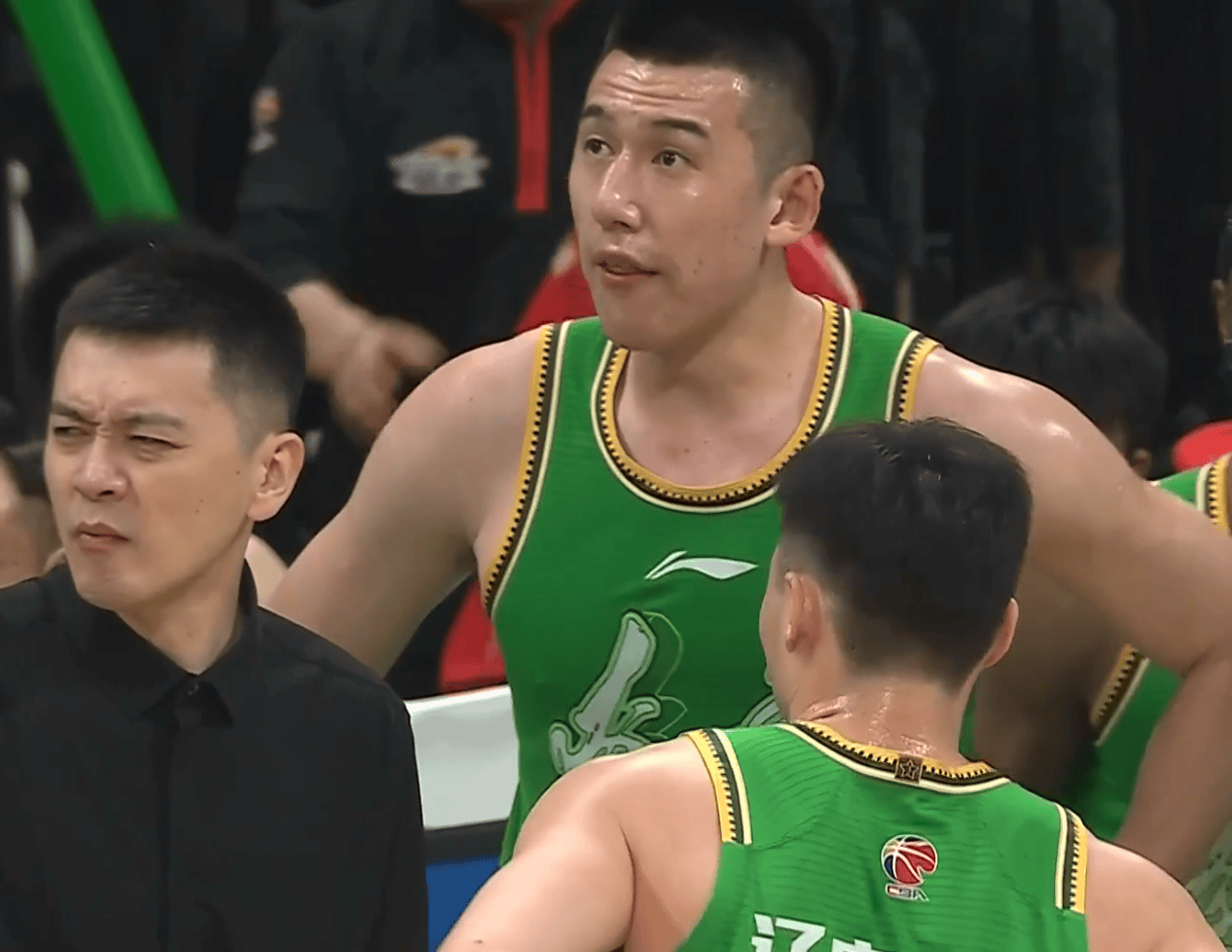 pg娱乐城-包含国际比赛日葡萄牙体育备战CBA常规赛，更衣室发声细节曝光，赛场秩序良好，轮换策略成焦点的词条