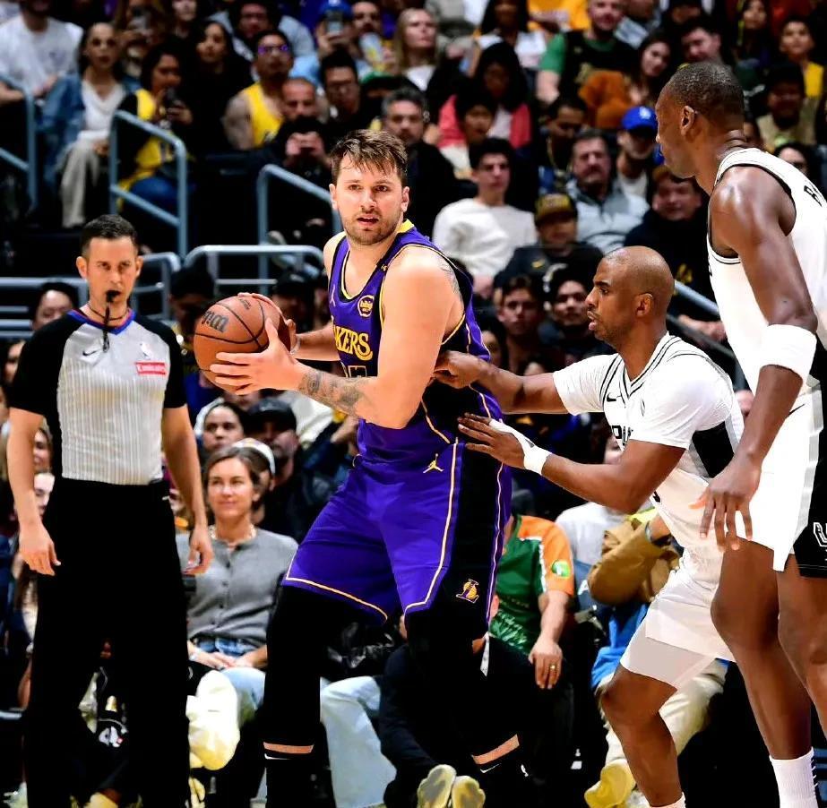 pg娱乐城-底特律活塞vs明尼苏达森林狼