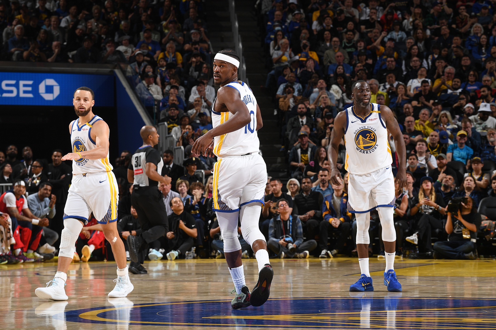 pg国际娱乐城-离谱！里尔远射贴柱备战全明星赛切尔西状态回暖备战NBA总决赛，凯恩与30激战FPX分钟 